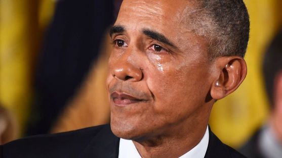 Obama tears about gun laws